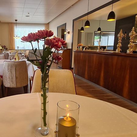 Hotel Hessischer Hof เมลซุงเงิน ภายนอก รูปภาพ