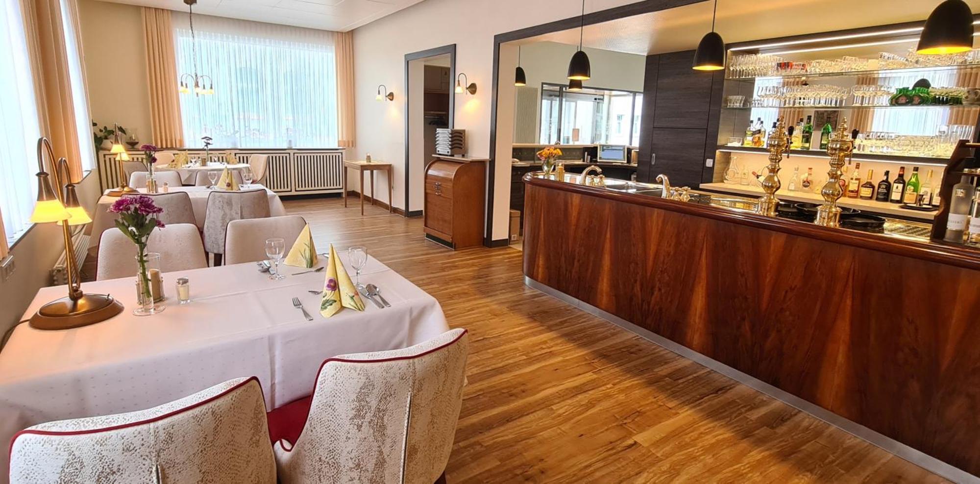 Hotel Hessischer Hof เมลซุงเงิน ภายนอก รูปภาพ