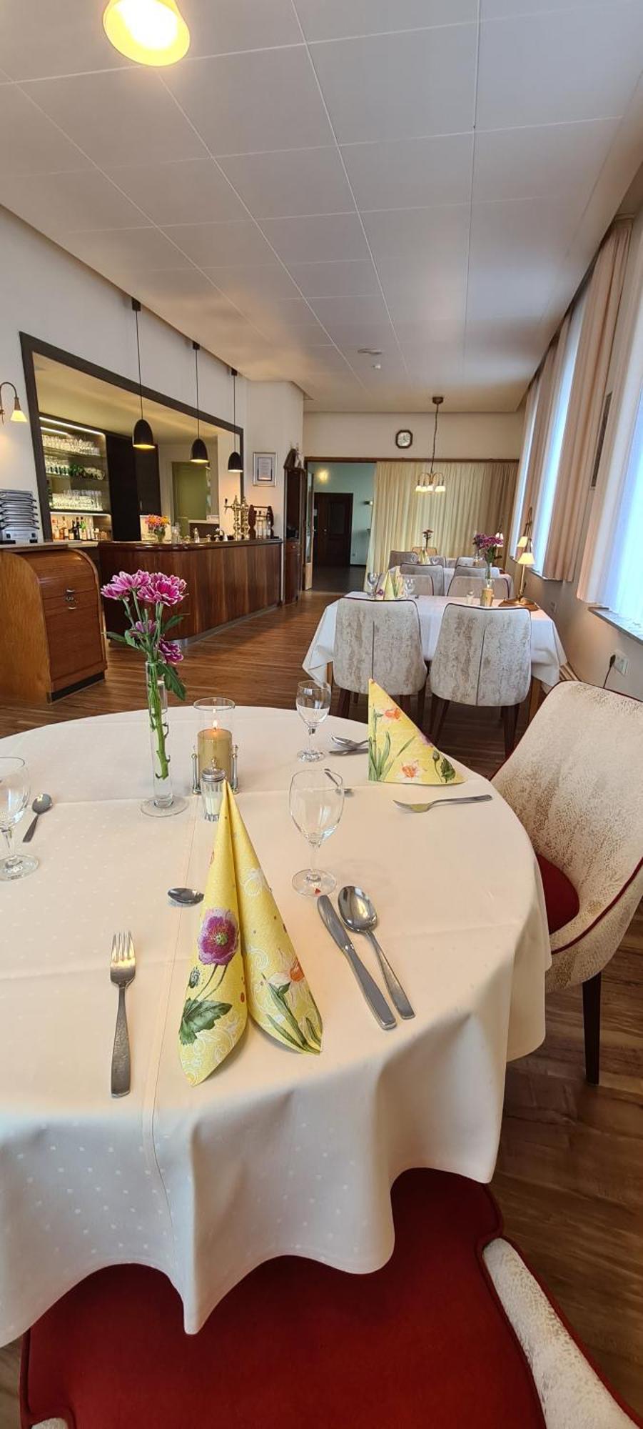 Hotel Hessischer Hof เมลซุงเงิน ภายนอก รูปภาพ