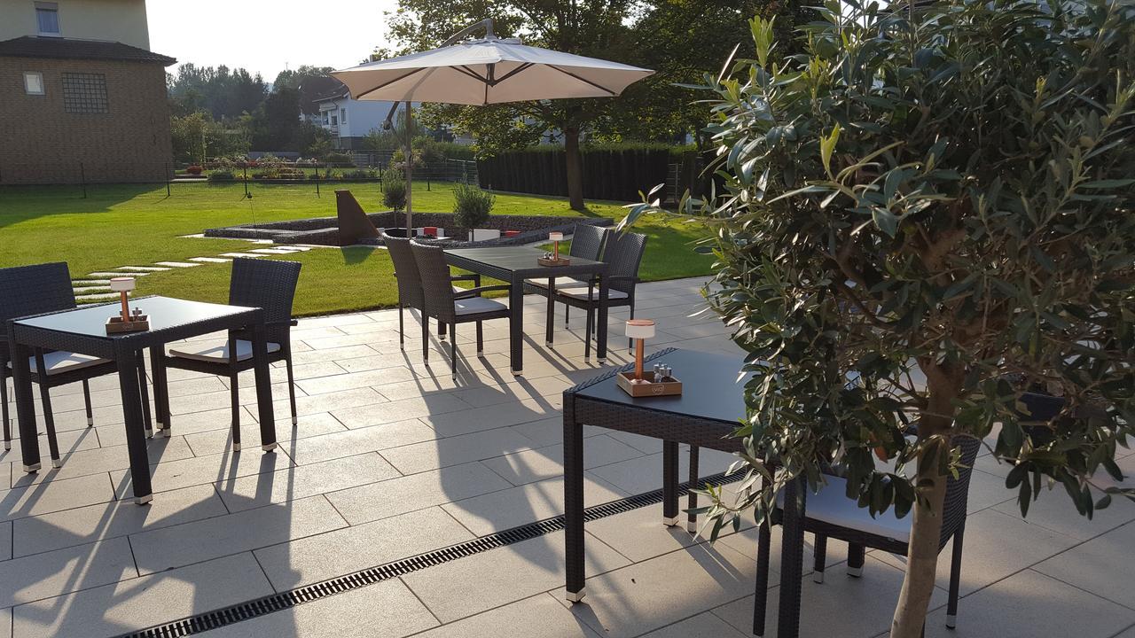 Hotel Hessischer Hof เมลซุงเงิน ภายนอก รูปภาพ
